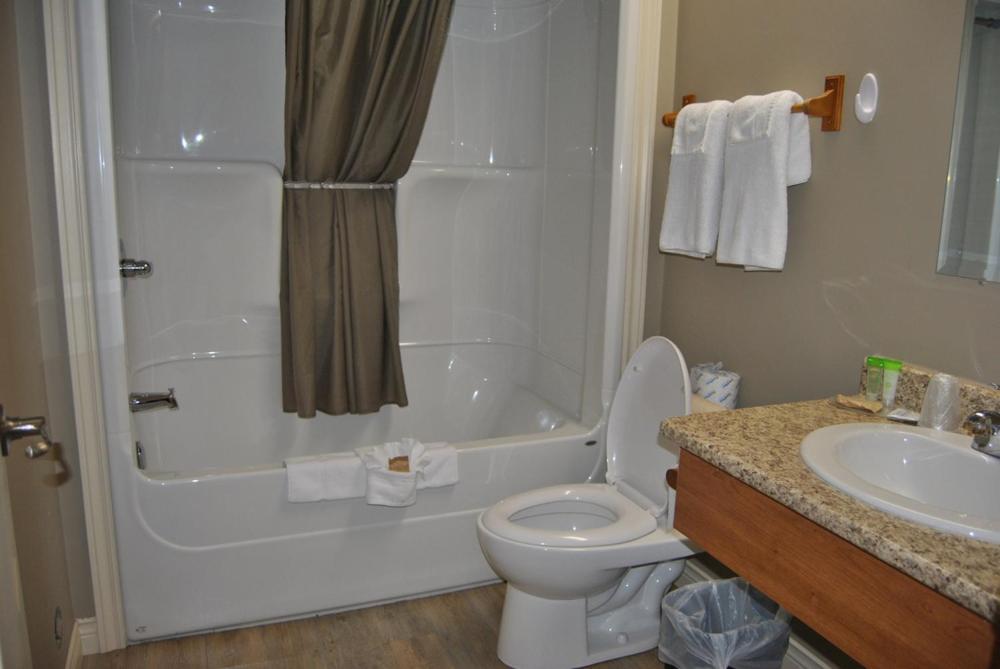 Auberge Bouctouche Inn & Suites エクステリア 写真